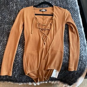 reformation bodysuit - size xs